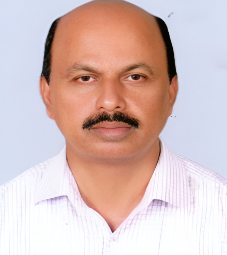 R. Thulaseedharan Pillai, Nandhanam, Kizhakkekara, Kottarakkara P.O - TRAUMA CARE & ROAD ACCIDENT AID CENTRE, Kollam